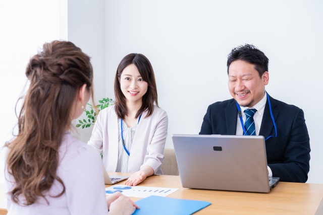 ブロックチェーンとビットコイン活用法|基礎から事例まで解説