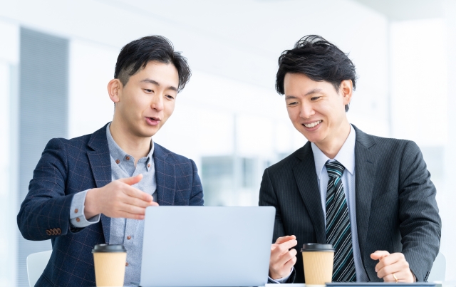 ブロックチェーンとNFTの活用事例と受託開発のポイント